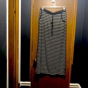 Maxi striped skirt